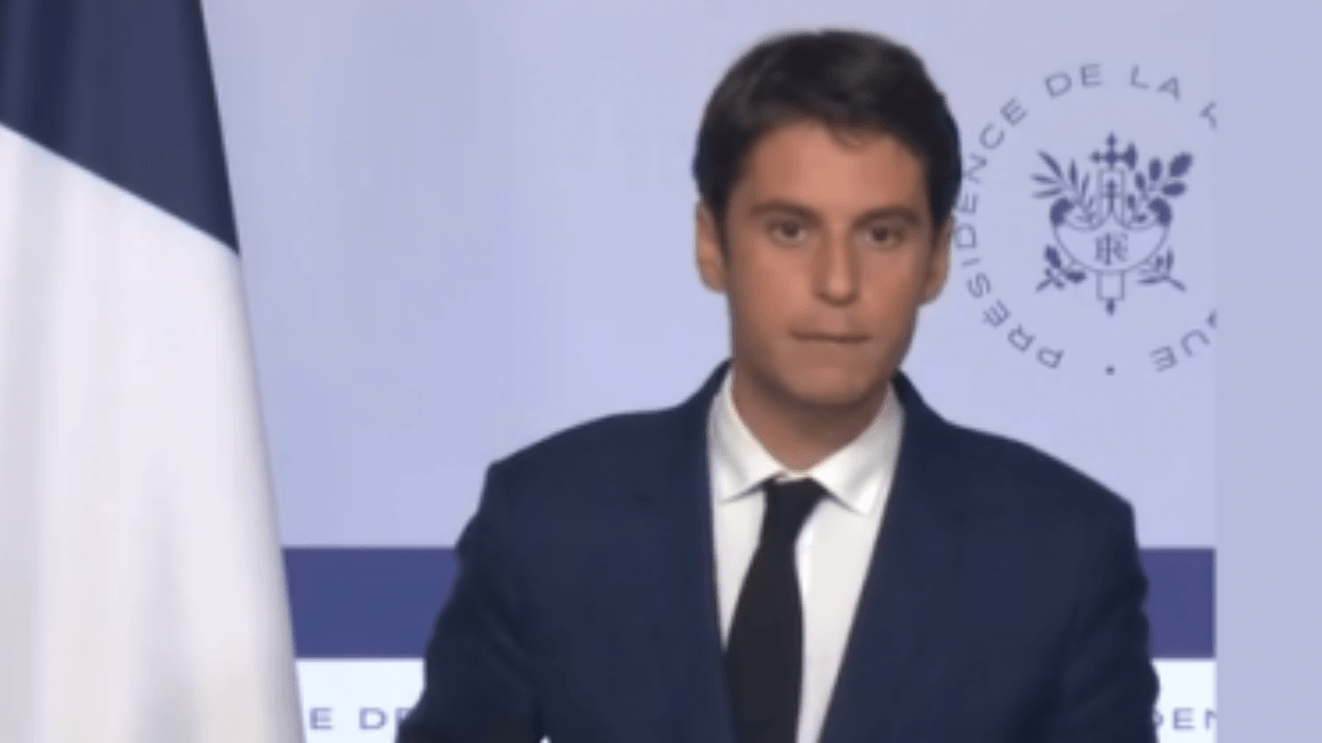 Chèque carburant Gabriel Attal