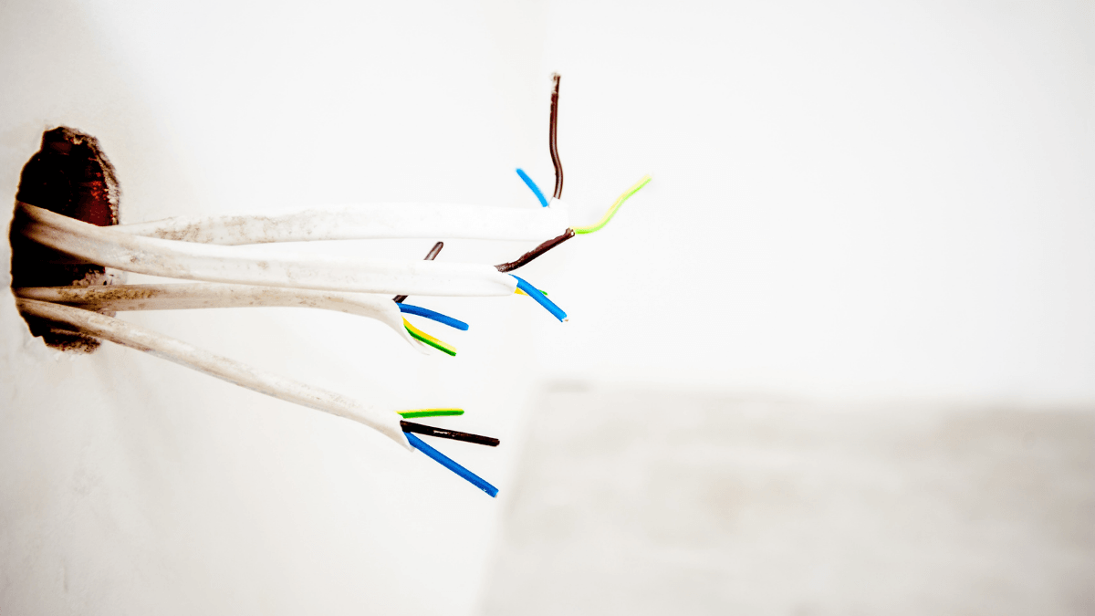 Plus de coupures d'électricité pour impayés Coupure d'électricité fils coupés