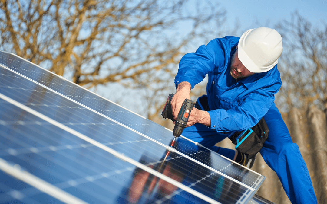 Installation panneaux solaires