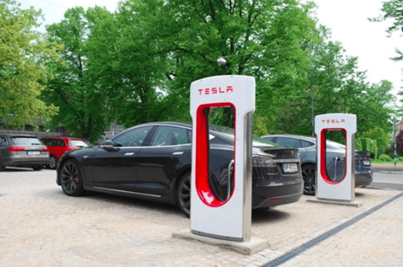 Chargeurs Tesla augmentés
